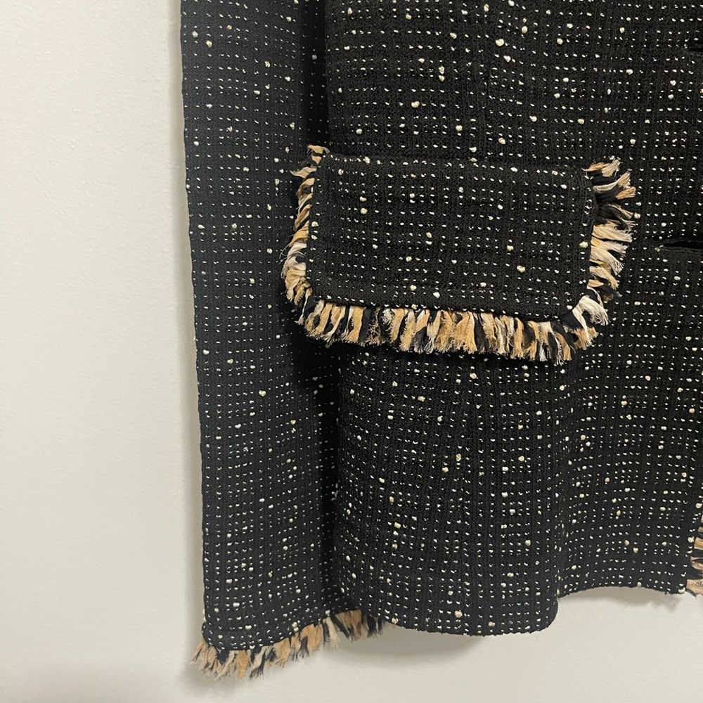 ST. JOHN blazer tweed fringe - Picture 6 of 13